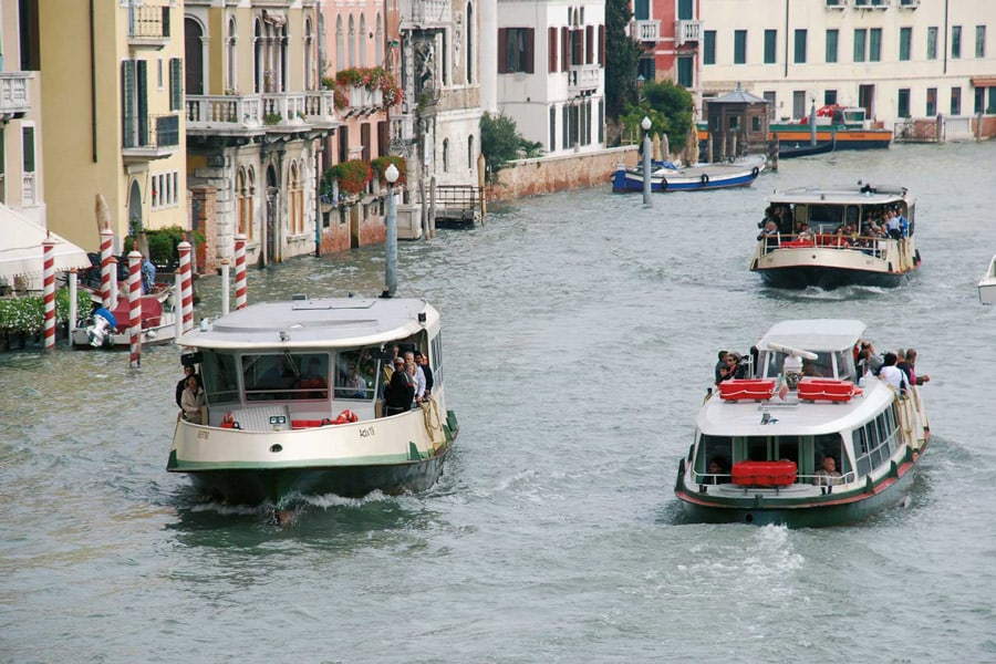 Getting Around Venice by Vaporetto, Travel